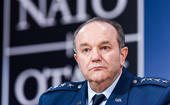 НАТО обвинило РФ в командовании ополчением