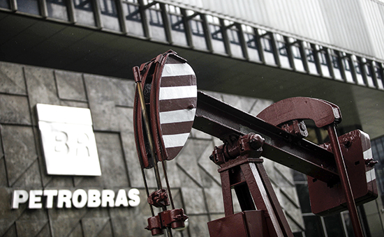 Petrobras потеряла $17 млрд на взятках