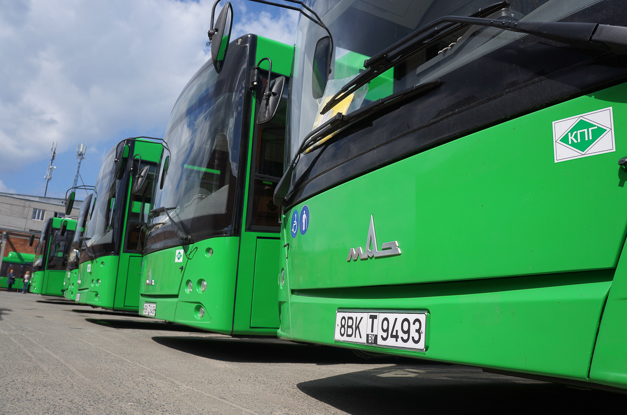 До конца года Екатеринбург купит еще 47 низкопольных автобусов к ЧМ-2018