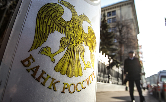 Хакеры приостановили атаки на российские банки