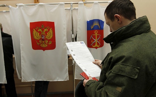 КС разрешил контрактникам голосовать на «чужих» муниципальных выборах