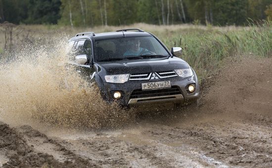 Пермьстат покупает внедорожник Mitsubishi Pajero Sport за 1,9 млн рублей