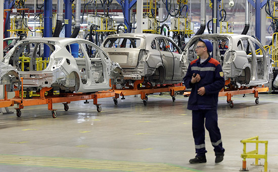 GM предложит сокращаемым работникам завода в Петербурге по семь окладов