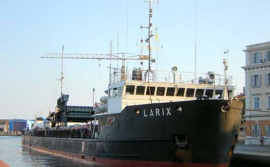 Забастовка на судне «Ларикс» в Таганроге прекращена – морякам заплатили