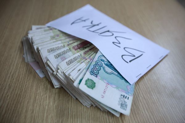 В Тюмени перед судом за взятки предстанет замначальника УМВД