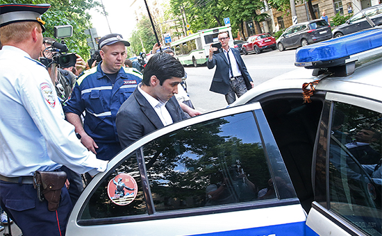 СК взял подписку о невыезде с «гонщиков» на Gelandewagen