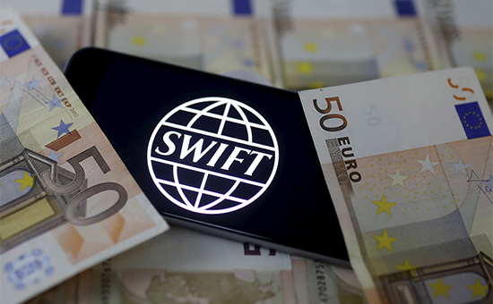 SWIFT предупредила клиентов о множественных «киберинцидентах»