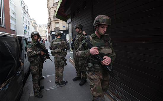 Водитель во Франции попытался сбить военный патруль рядом с мечетью
