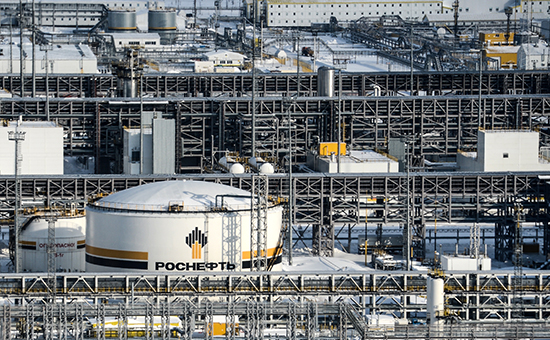 «Роснефть» сообщила о планах снижения добычи нефти
