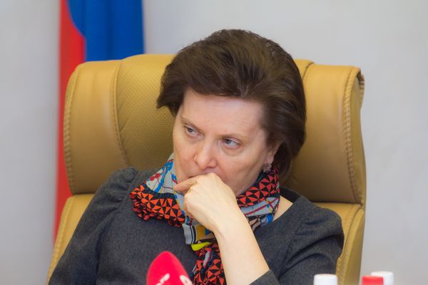 Губернатор Югры расстается с пресс-службой