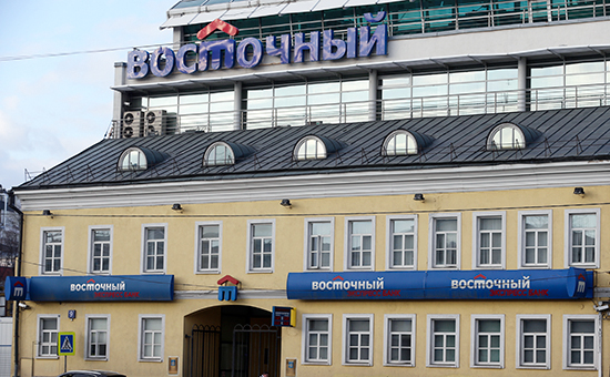 Банк «Восточный» ждет капитал