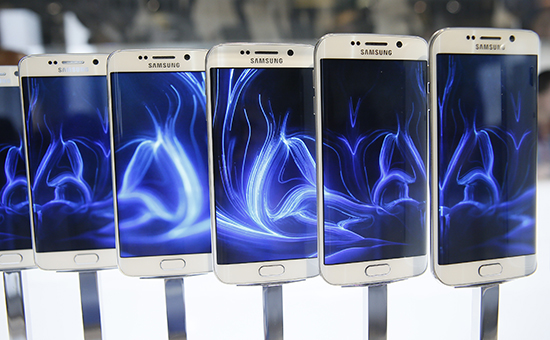 Samsung поднял цены на смартфоны в России