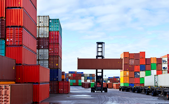Снижение потребительского спроса обрушило рынок контейнерных перевозок