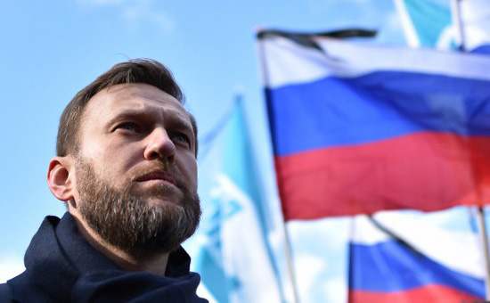 Казаки или разбойники: кто и почему напал на Алексея Навального в Анапе