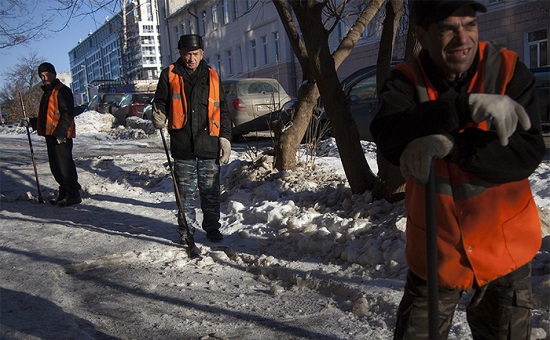 Прокуратура требует наказать нижегородских чиновников за плохую уборку