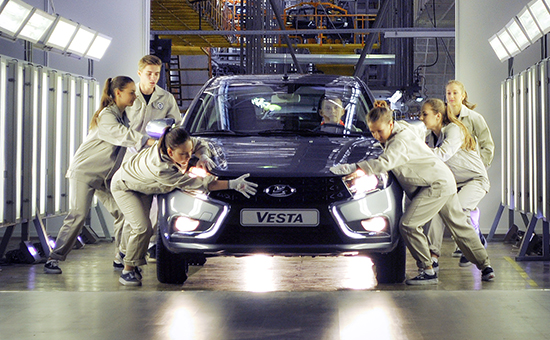 Глава АвтоВАЗа назвал цены на Lada Vesta